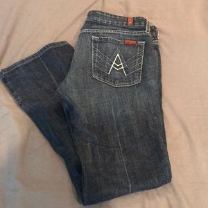 A Pocket 7 Jeans
